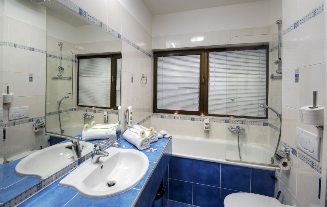 Hotel Aquacity Seasons 16/64