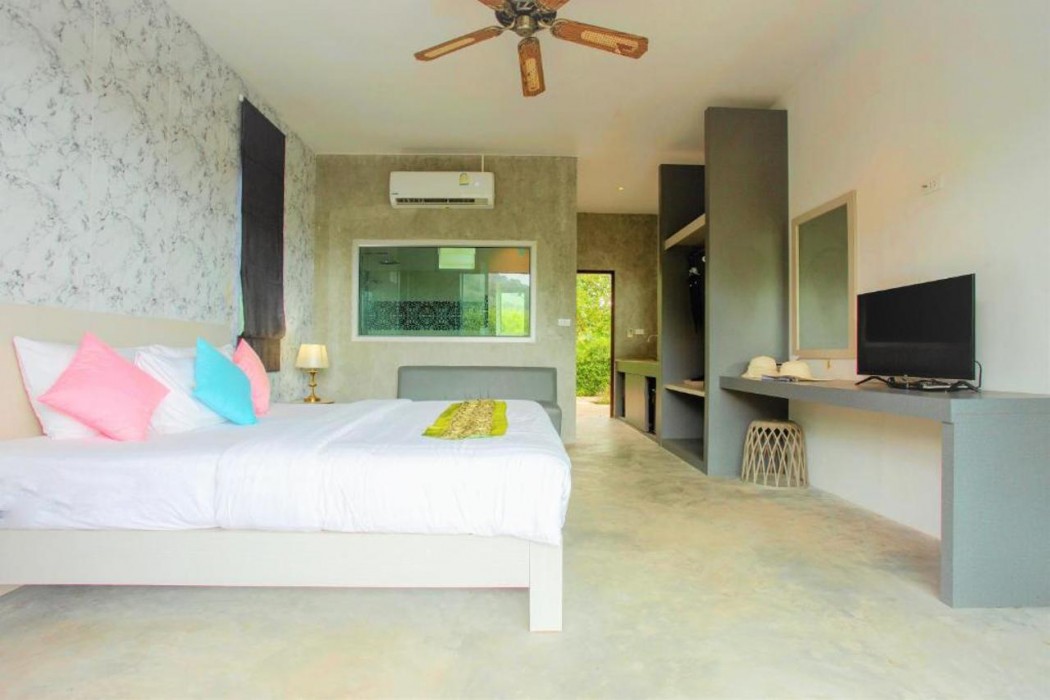 Amantra Lake View 13/72