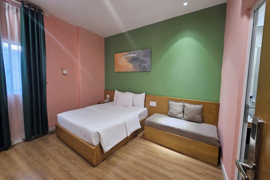 A25 Hotel - 142 Bui Thi Xuan 23/63
