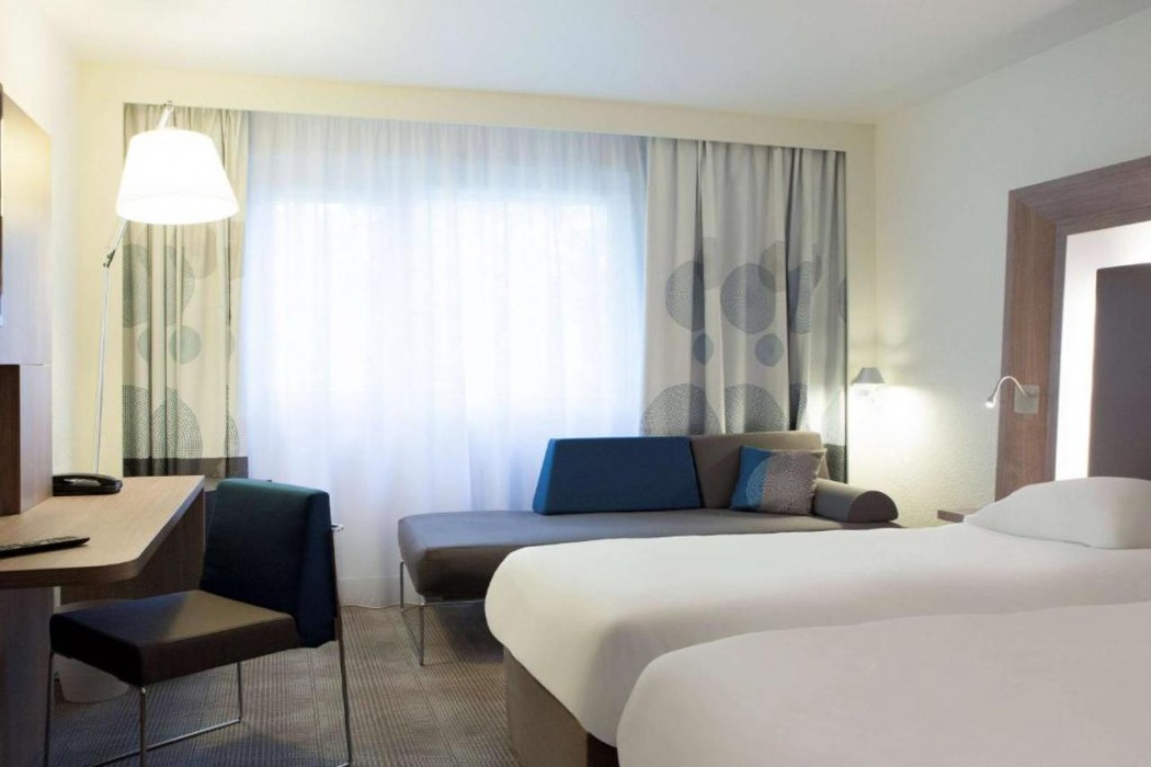 Renea Hotel 13/59