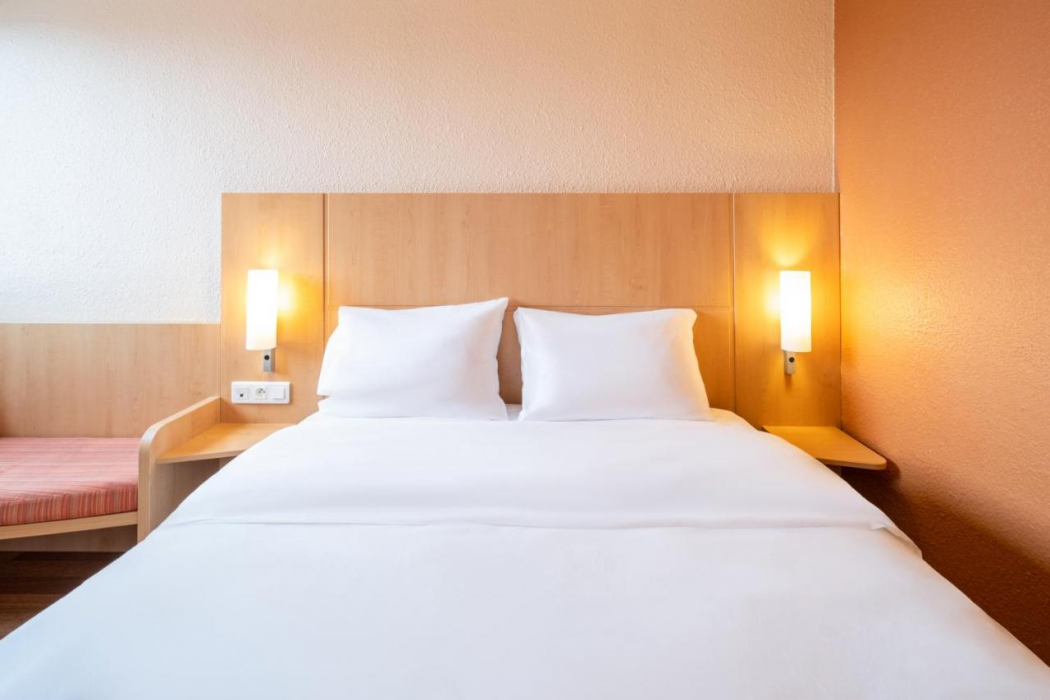 B&B HOTEL Amiens Centre Cathedrale 16/38