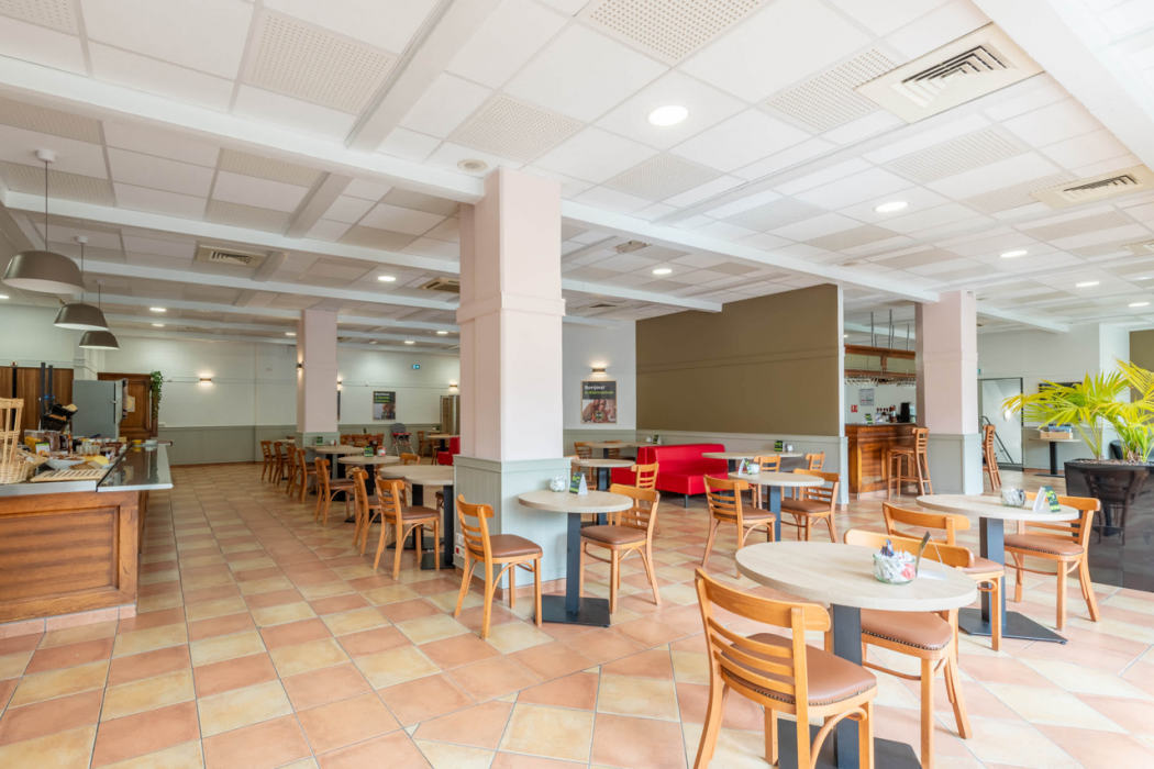 B&B HOTEL Amiens Centre Cathedrale 24/38