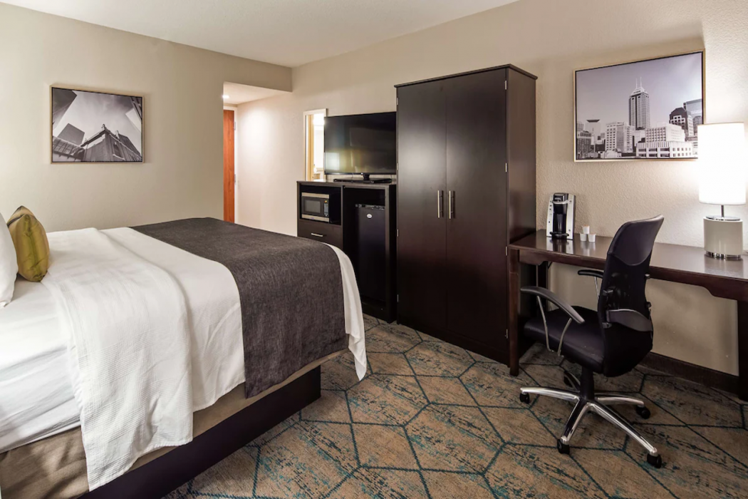 Best Western Plus Indianapolis NW Hotel 19/69