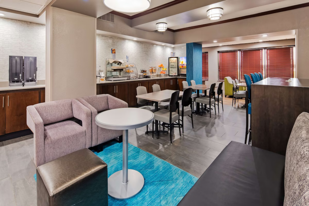 Best Western Plus Indianapolis NW Hotel 31/69
