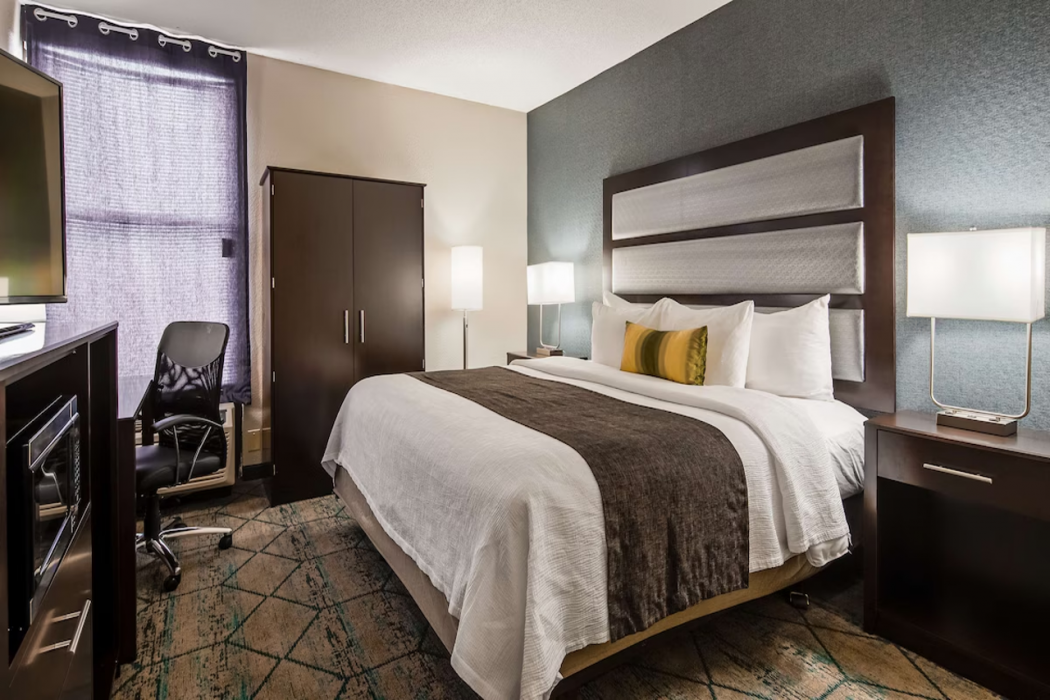 Best Western Plus Indianapolis NW Hotel 18/69