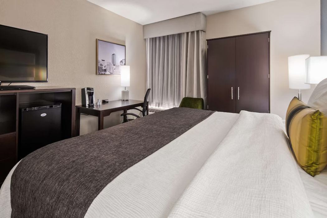 Best Western Plus Indianapolis NW Hotel 16/69