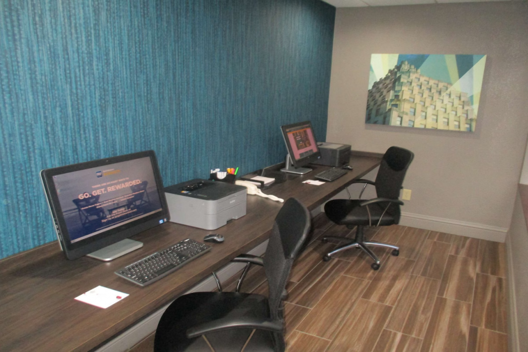 Best Western Plus Indianapolis NW Hotel 28/69