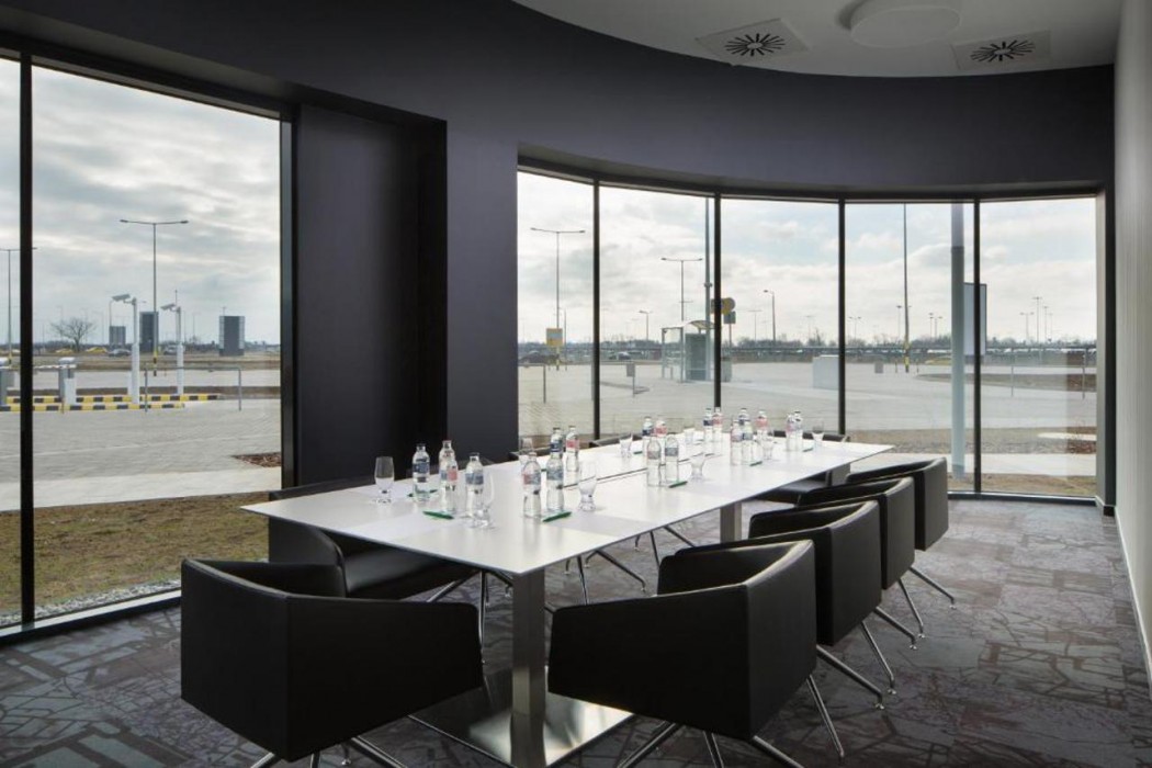 Ibis Styles Budapest Airport 32/64
