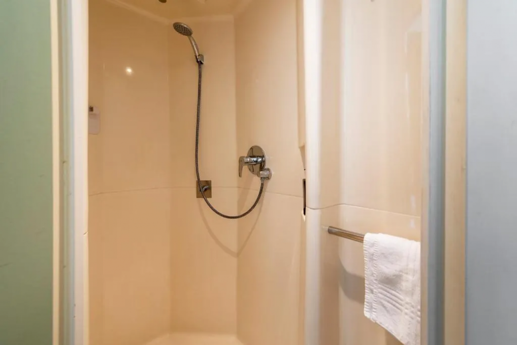 B&B HOTEL Toulouse Cite de l Espace Hurel 14/30