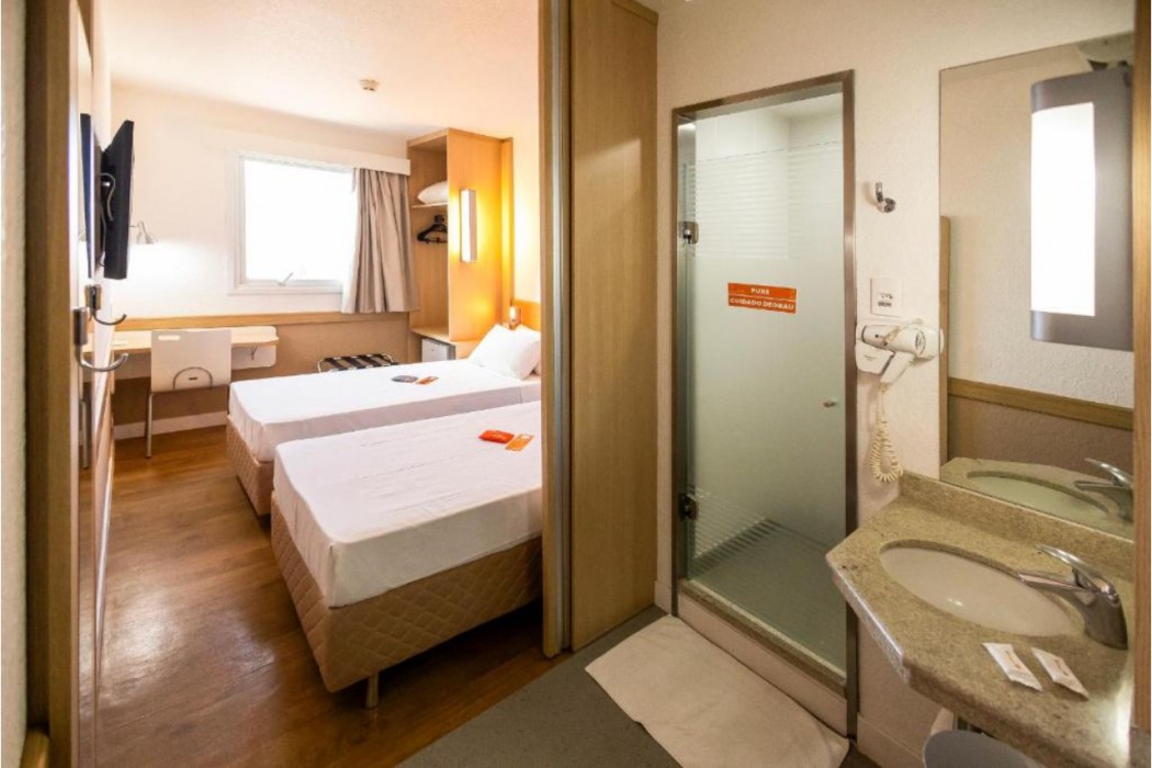 Hus Hotel Maringa 20/67