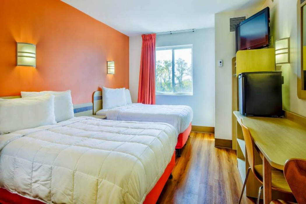 Motel6 Burlington On - Toronto West - Oakville 18/61