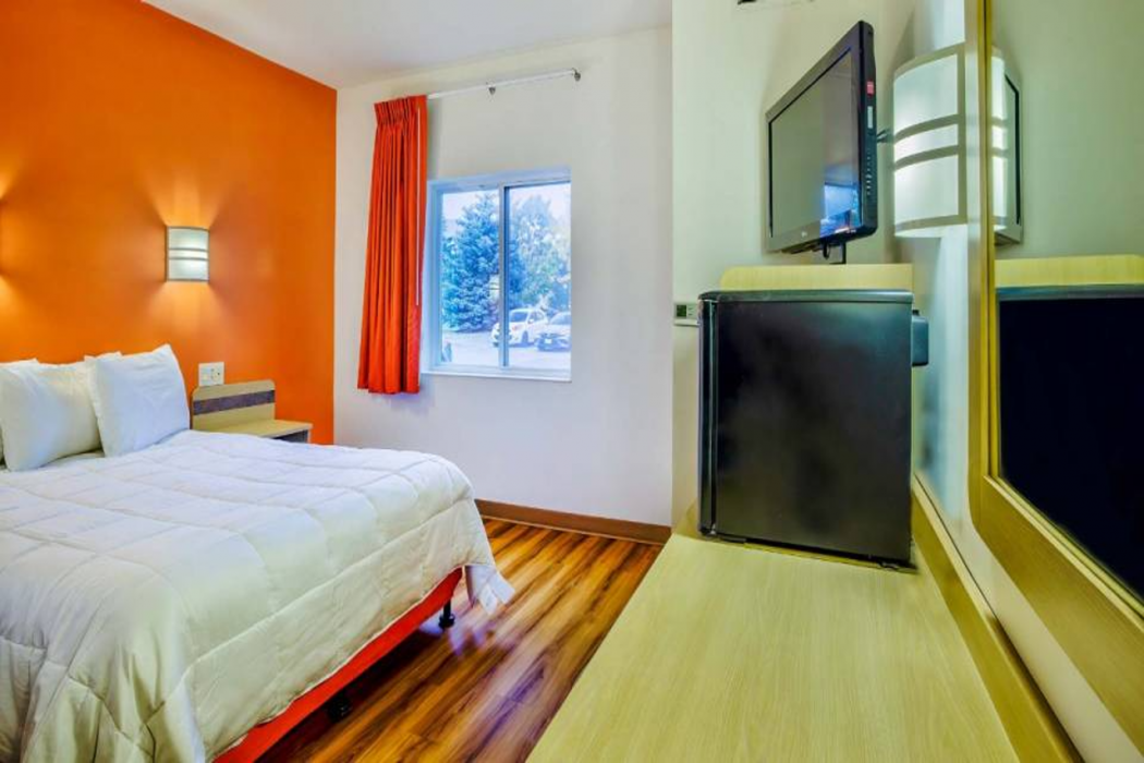 Motel6 Burlington On - Toronto West - Oakville 20/61