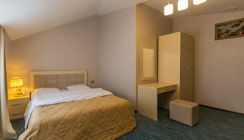 Art Hotel Baku 23/62