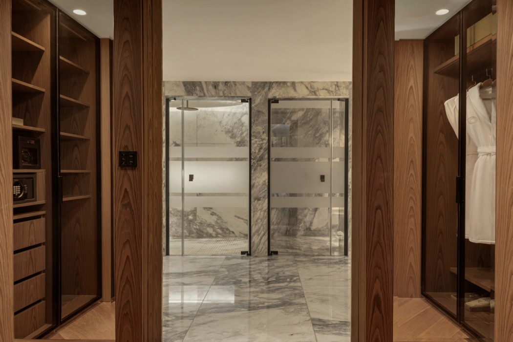 Amara Hotel 30/97