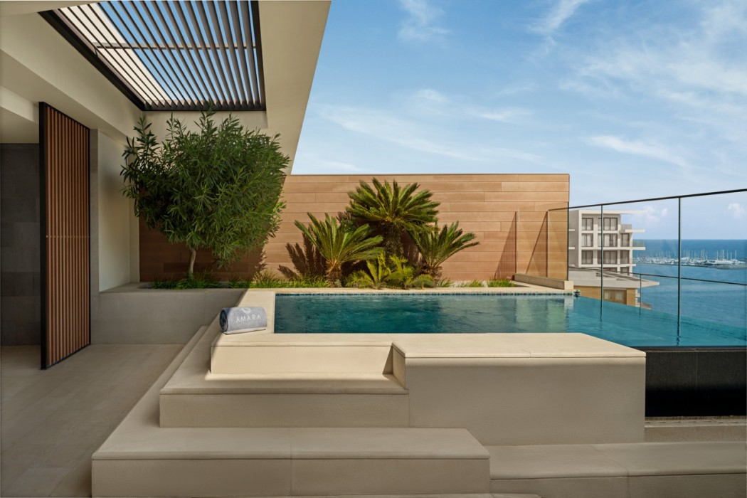 Amara Hotel 38/97