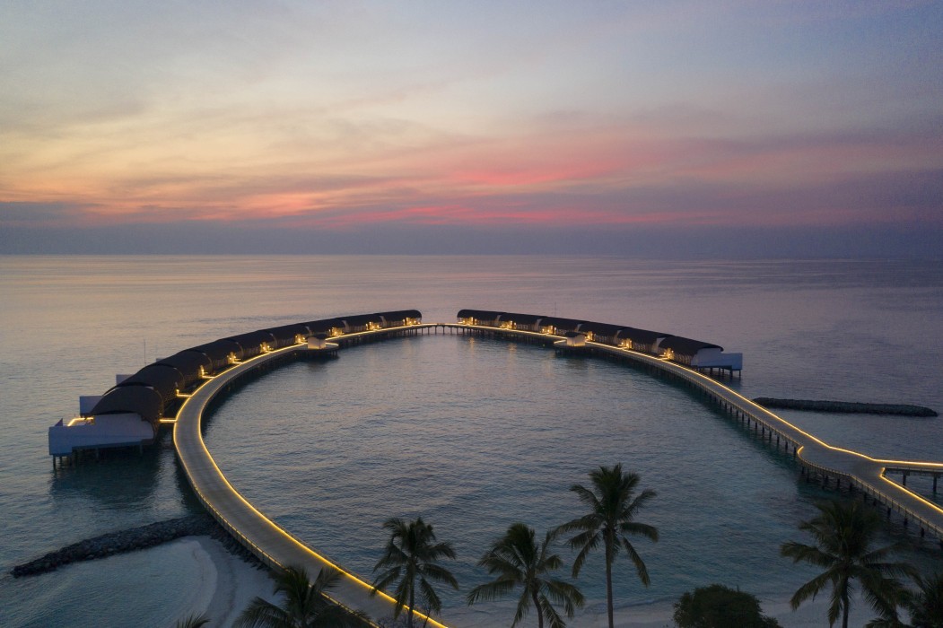 The Westin Maldives Miriandhoo Resort 6/147