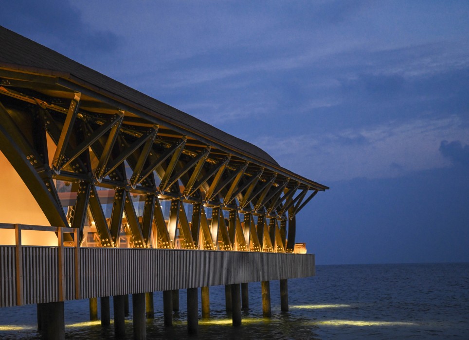The Westin Maldives Miriandhoo Resort 60/147