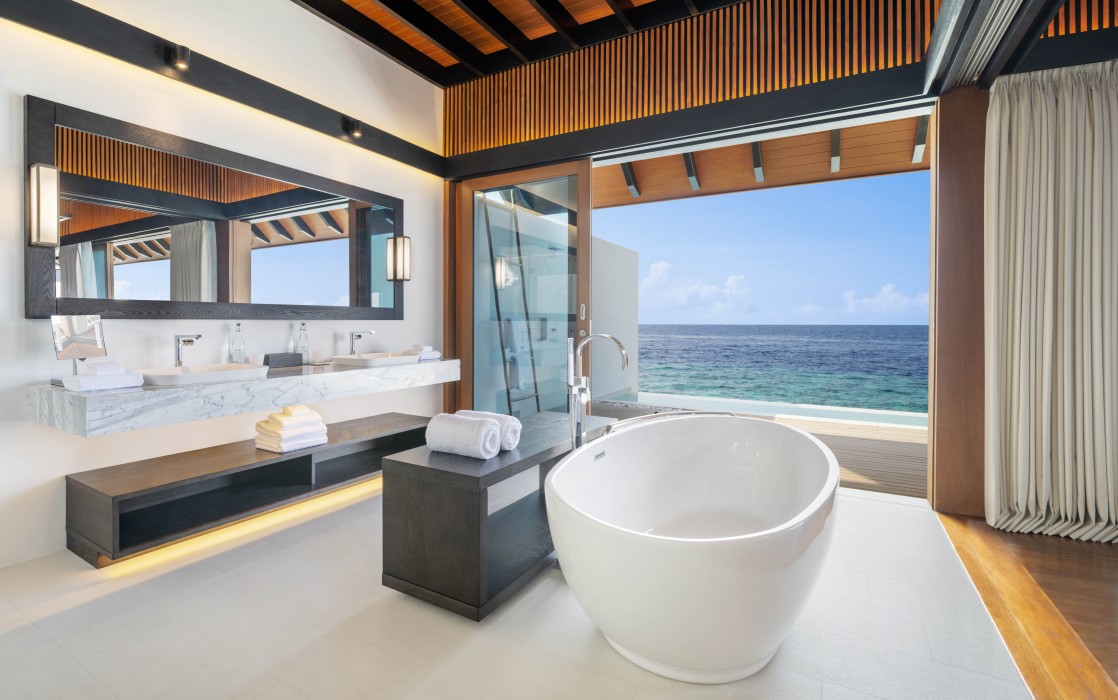 The Westin Maldives Miriandhoo Resort 34/147