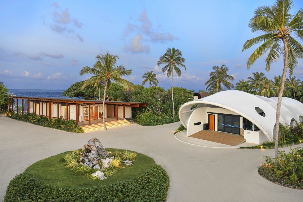 The Westin Maldives Miriandhoo Resort 102/147