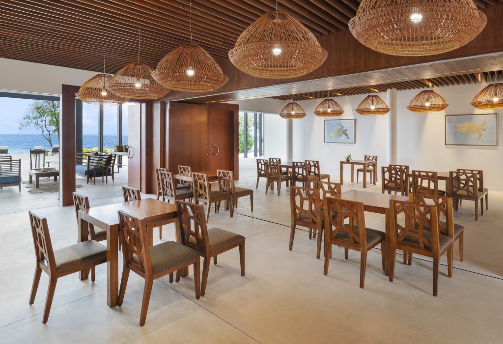 The Westin Maldives Miriandhoo Resort 101/147