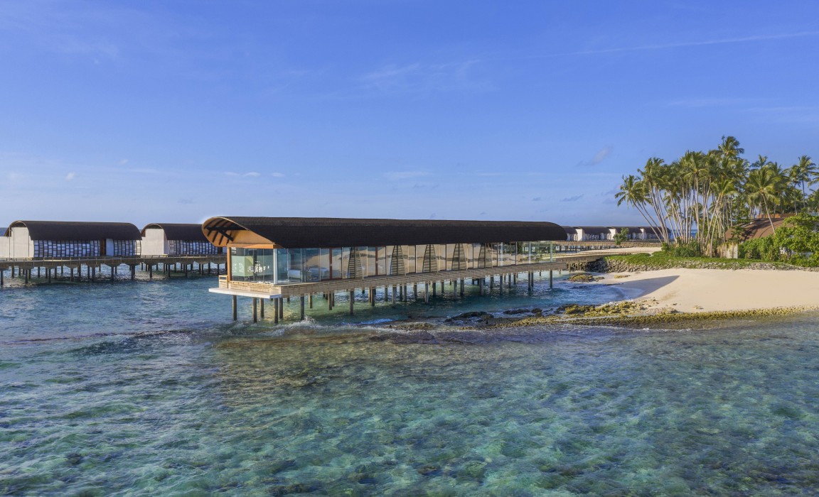 The Westin Maldives Miriandhoo Resort 99/147
