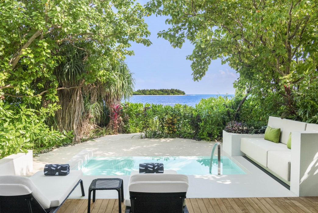 The Westin Maldives Miriandhoo Resort 23/147