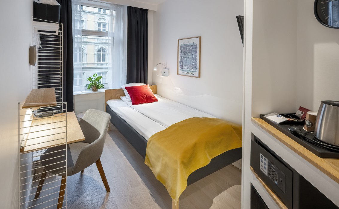 GO Hotel Ansgar 21/69