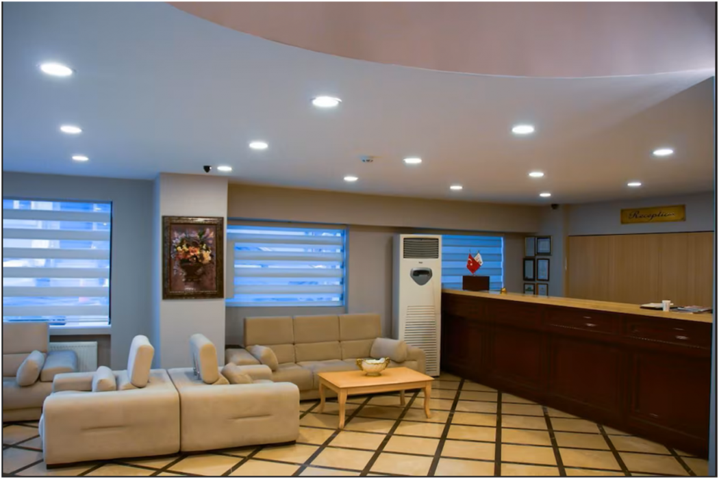 Lobby at Albatros Premier Hotel, ISTANBUL