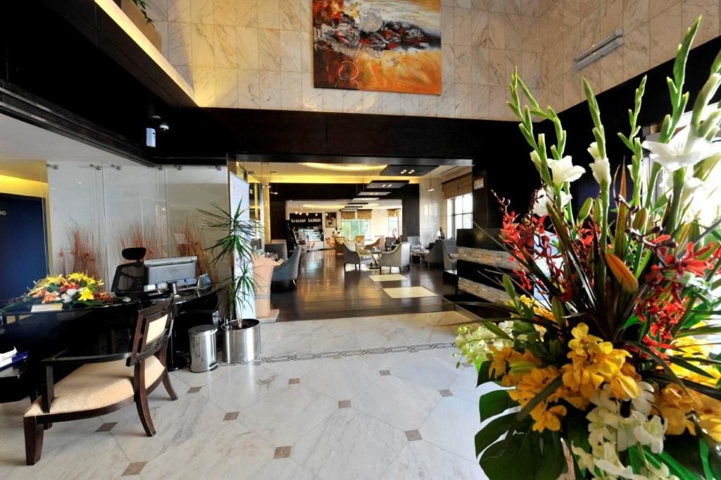 Lobby at LE DIYAR Al Waha Hotel Riyadh, RIYADH
