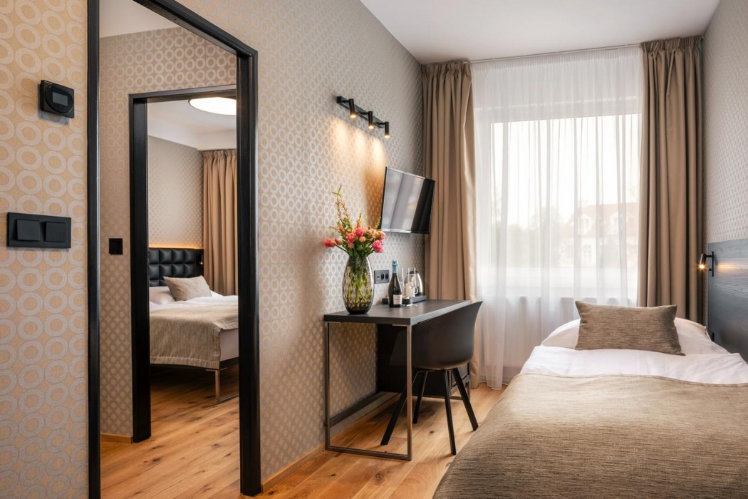 Aida Hotel 20/72