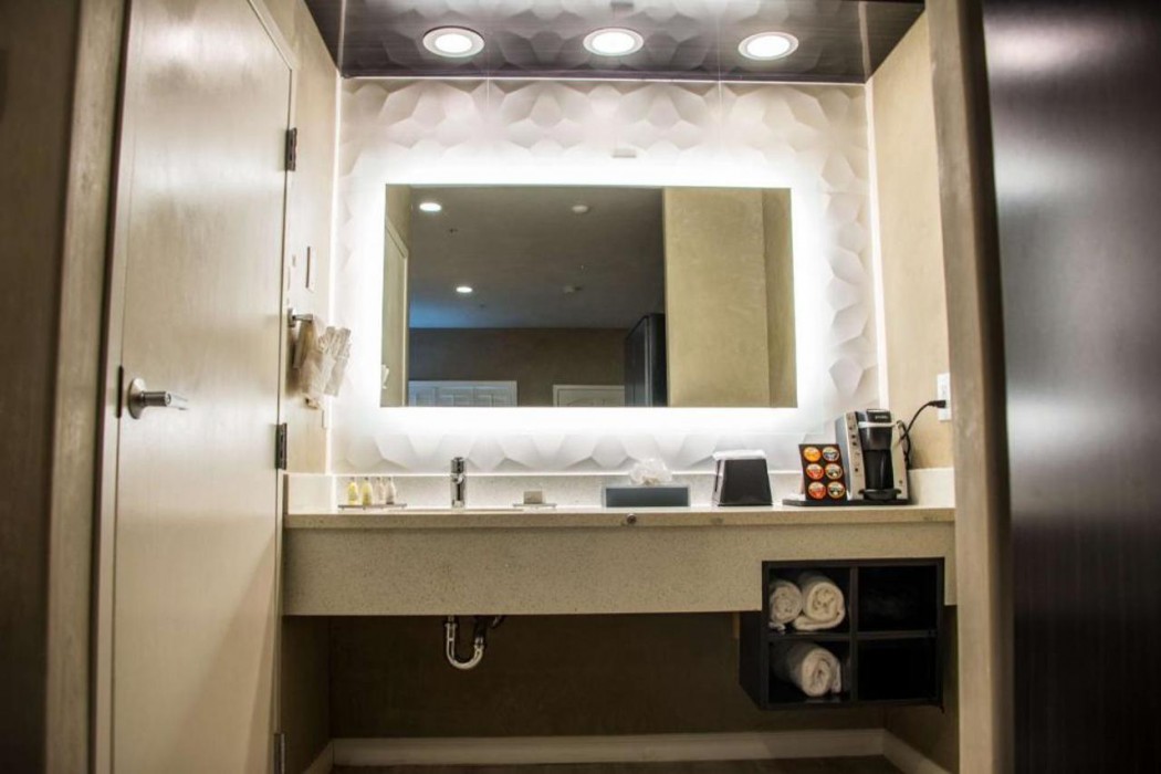 SureStay Plus by Best Western Santa Clara Silicon Valley 12/14