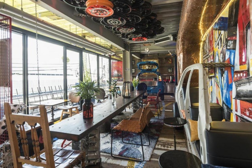 Mestyle Garage Hotel 43/86