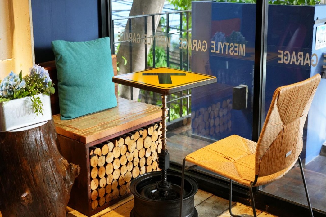 Mestyle Garage Hotel 11/86