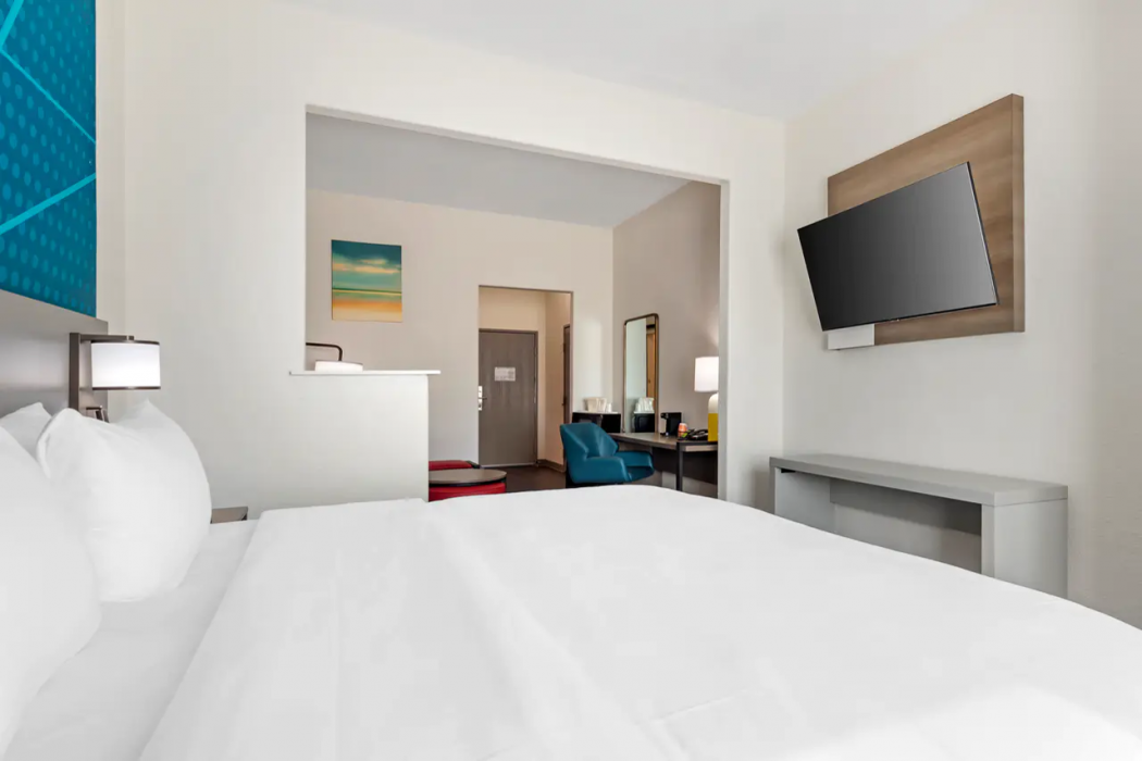 Comfort Suites Laredo TX 9/28