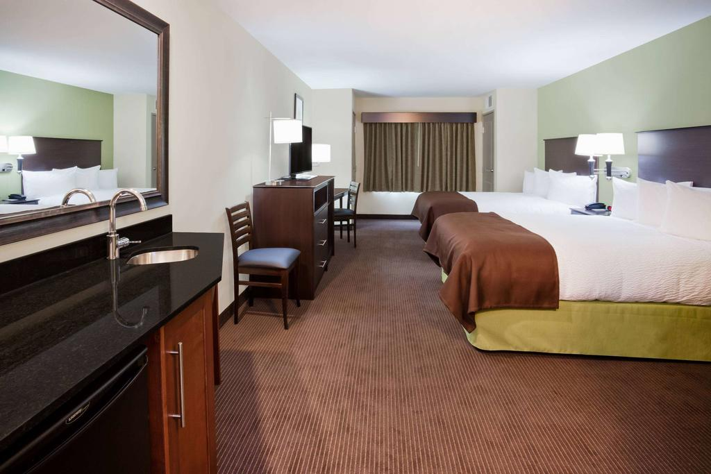 Americinn By Wyndham Dewitt 8/23