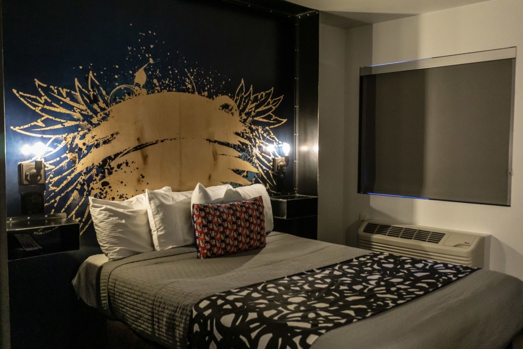 Fifth Ave Hotel photo5