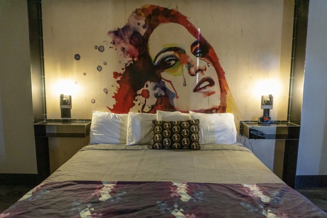 Fifth Ave Hotel 36/45