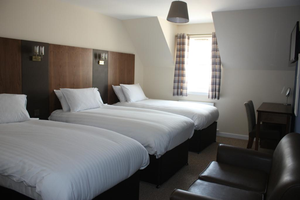 Ardross Glencairn Guest House B&B 6/28