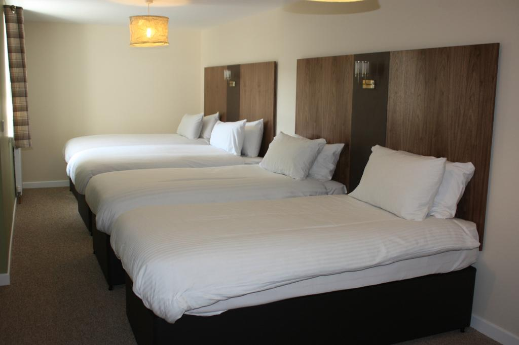 Ardross Glencairn Guest House B&B 7/28