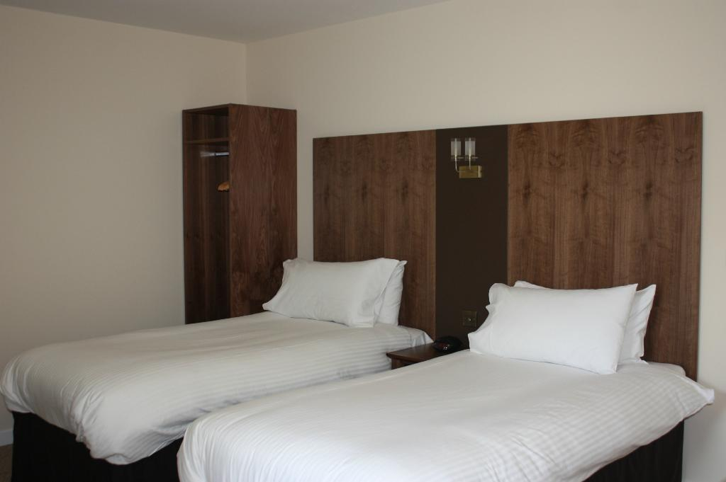 Ardross Glencairn Guest House B&B 5/28