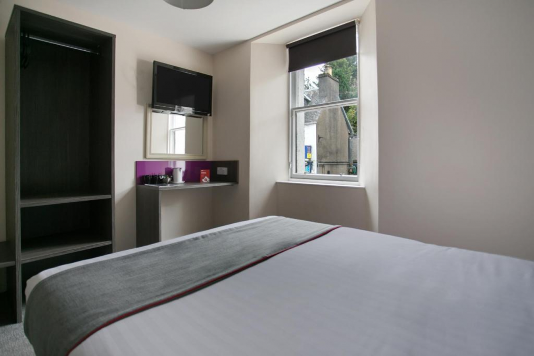 The Breadalbane Arms Room Only Hotel 7/38