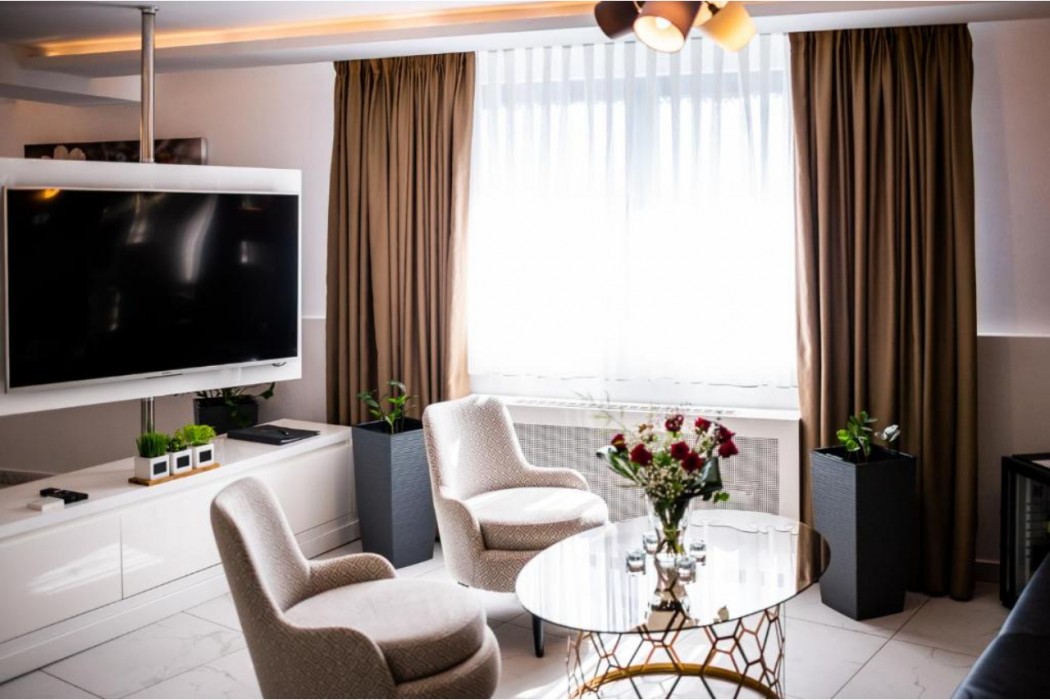 Amsterdam hotel Belgrade 14/39