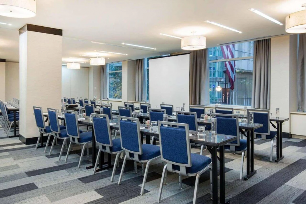 The Chicago Hotel Collection Magnificent Mile Hotel and Suites 15/17