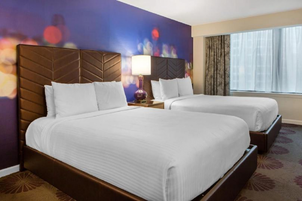 The Chicago Hotel Collection Magnificent Mile Hotel and Suites 10/17