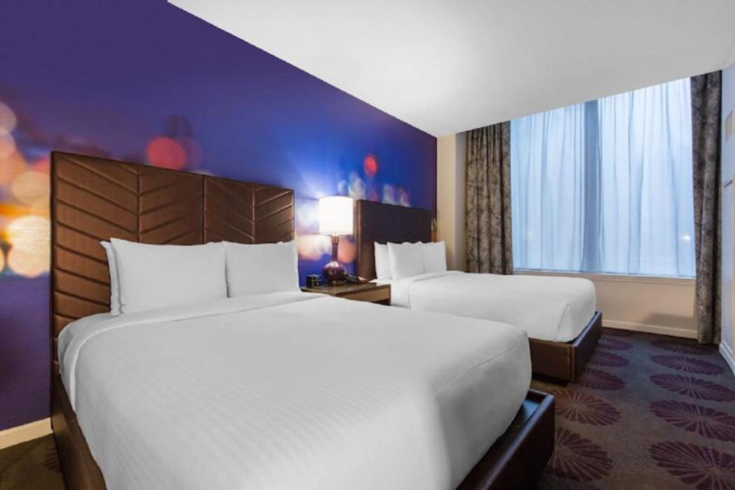 The Chicago Hotel Collection Magnificent Mile Hotel and Suites 8/17