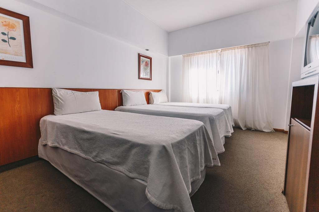 Los Tilos Hotel 9/58