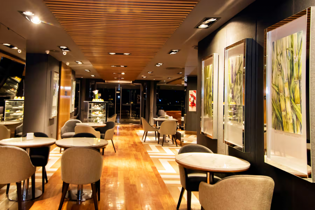 Ramada Plaza by Wyndham Tucuman 50/98