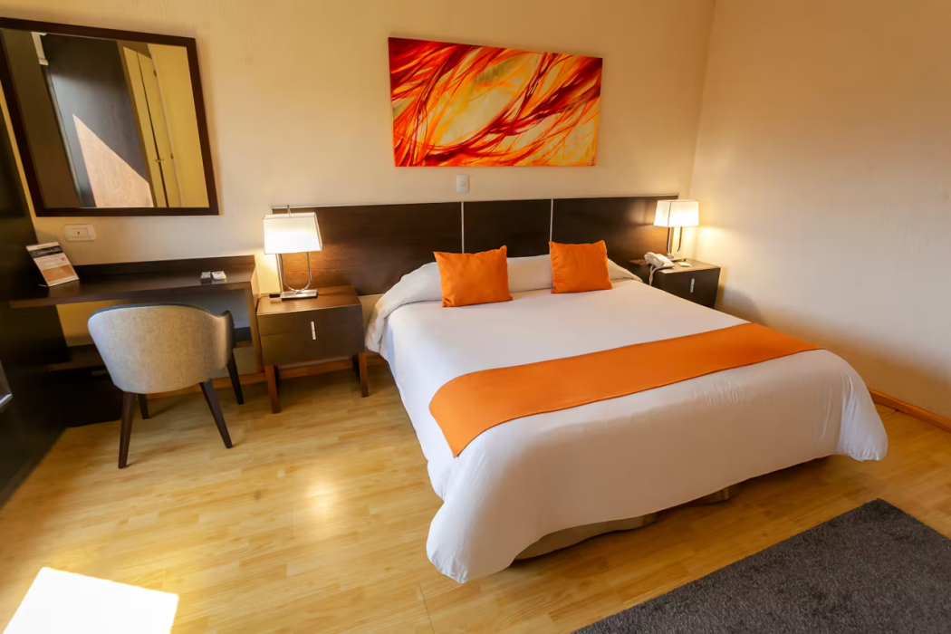 Ramada Plaza by Wyndham Tucuman 28/98