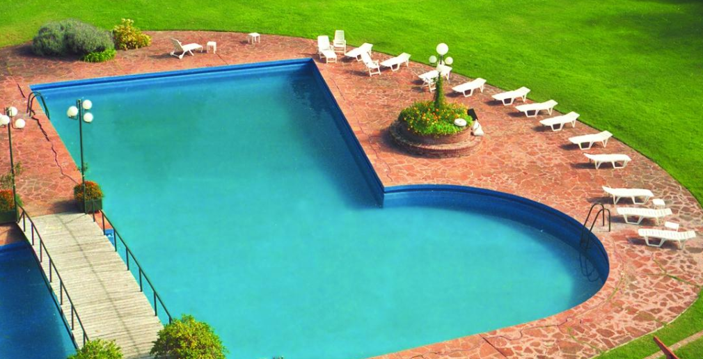 Hotel Del Bosque 8/35