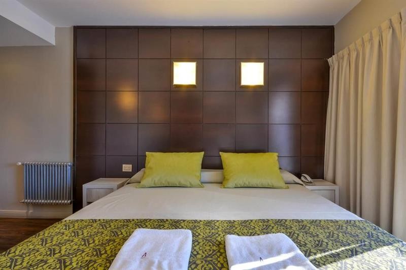 Hotel Alpre 38/75